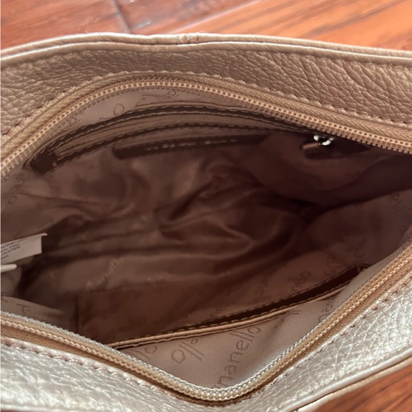 TIGNANELLO Soft Metallic Gold Crossbody Bag - Picture 2 of 6